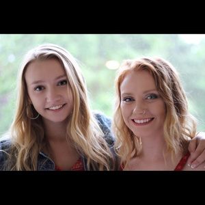 Meet your Posher, Casey